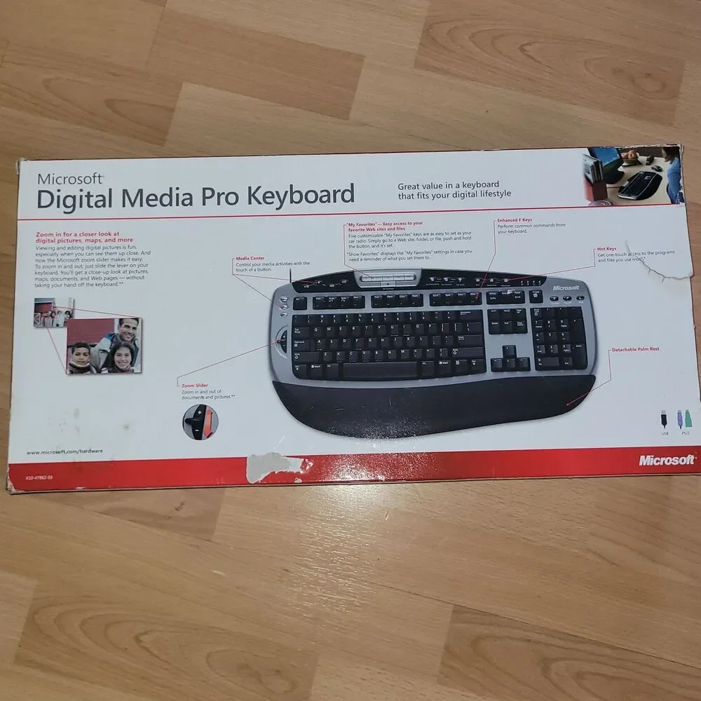 Microsoft Digital Media Pro Keyboard Model 1031 BX1-00005 Wired NEW